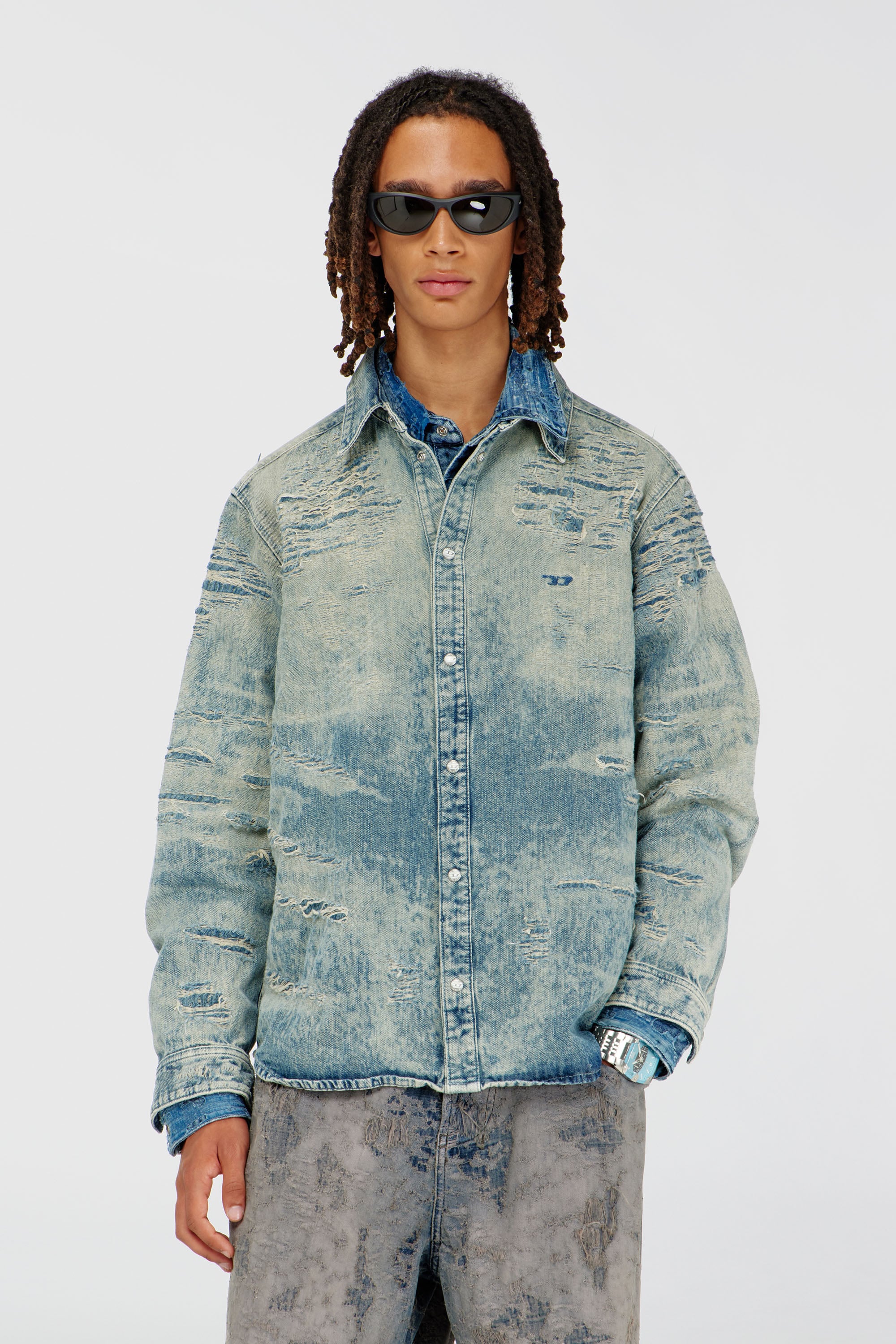 Diesel - D-SIMPLY, Camicia in denim jacquard effetto distressed Uomo in Blu - 1