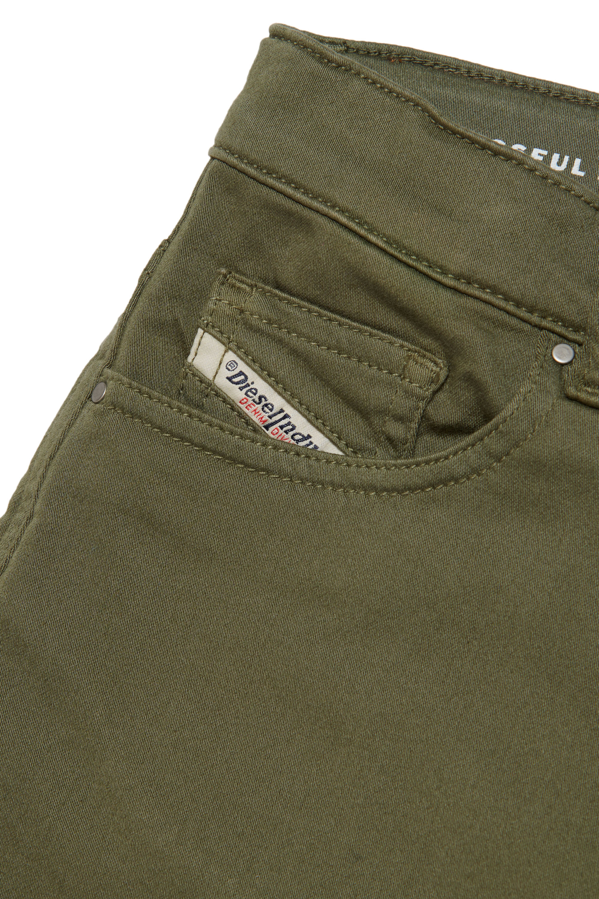 Diesel - D-MACS-SH-J JJJ, Man Bermuda shorts in JoggJeans in Green - Image 3