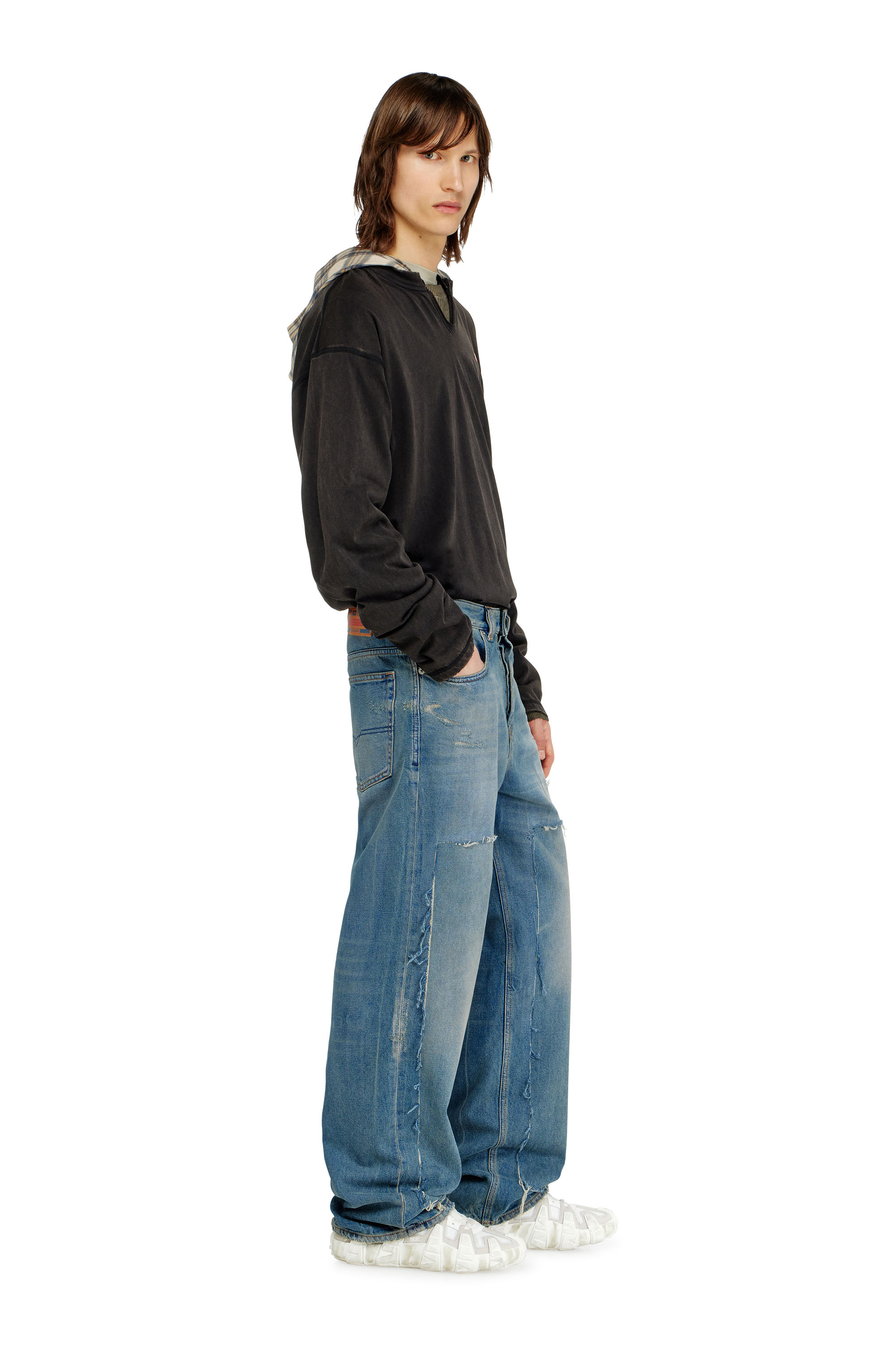 Diesel - Relaxed Jeans 2001 D-Macro 09N27 Uomo, Blu medio - Image 4