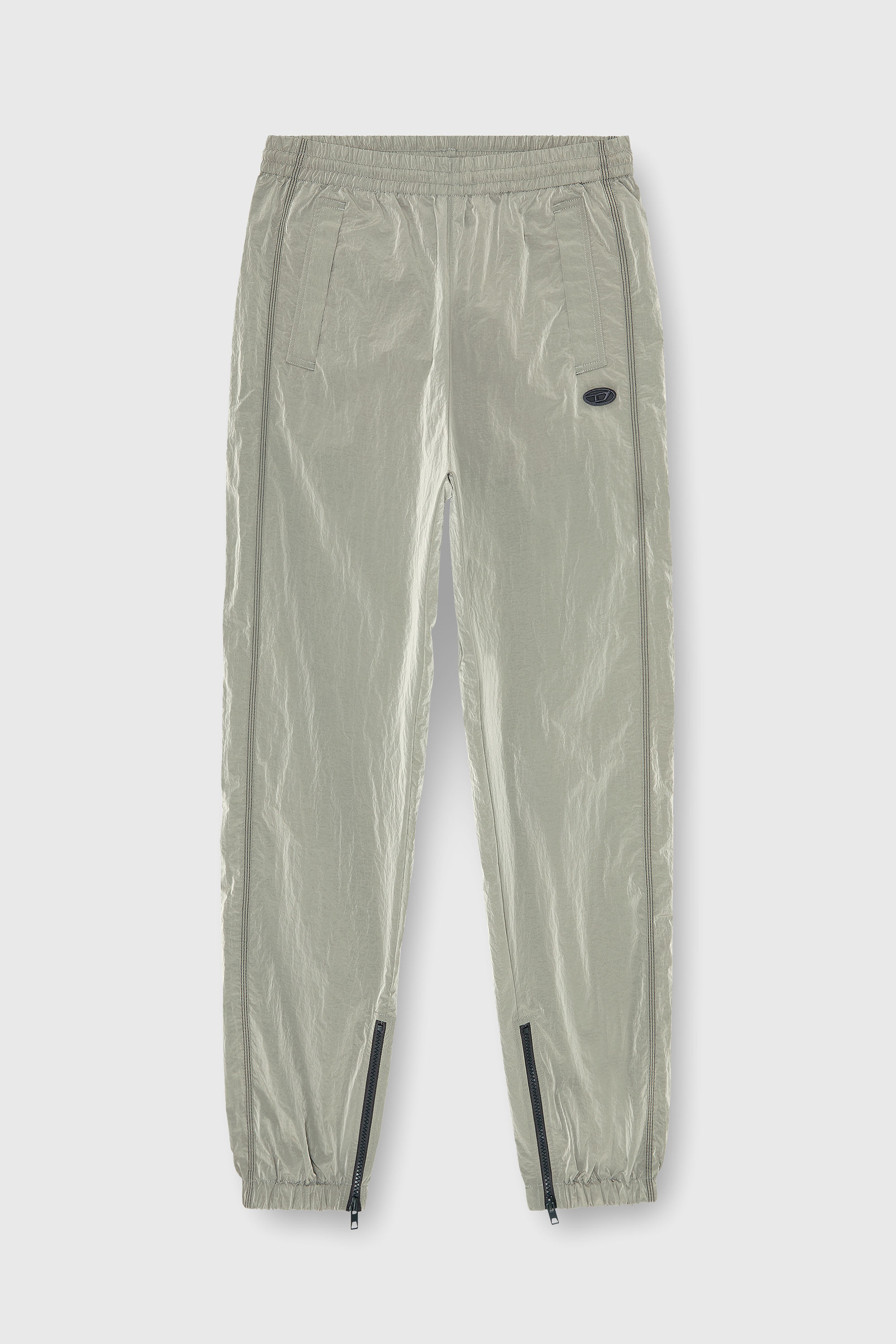 Diesel - P-ANOK, Pantaloni in nylon effetto crinkle Uomo in Grigio - 2
