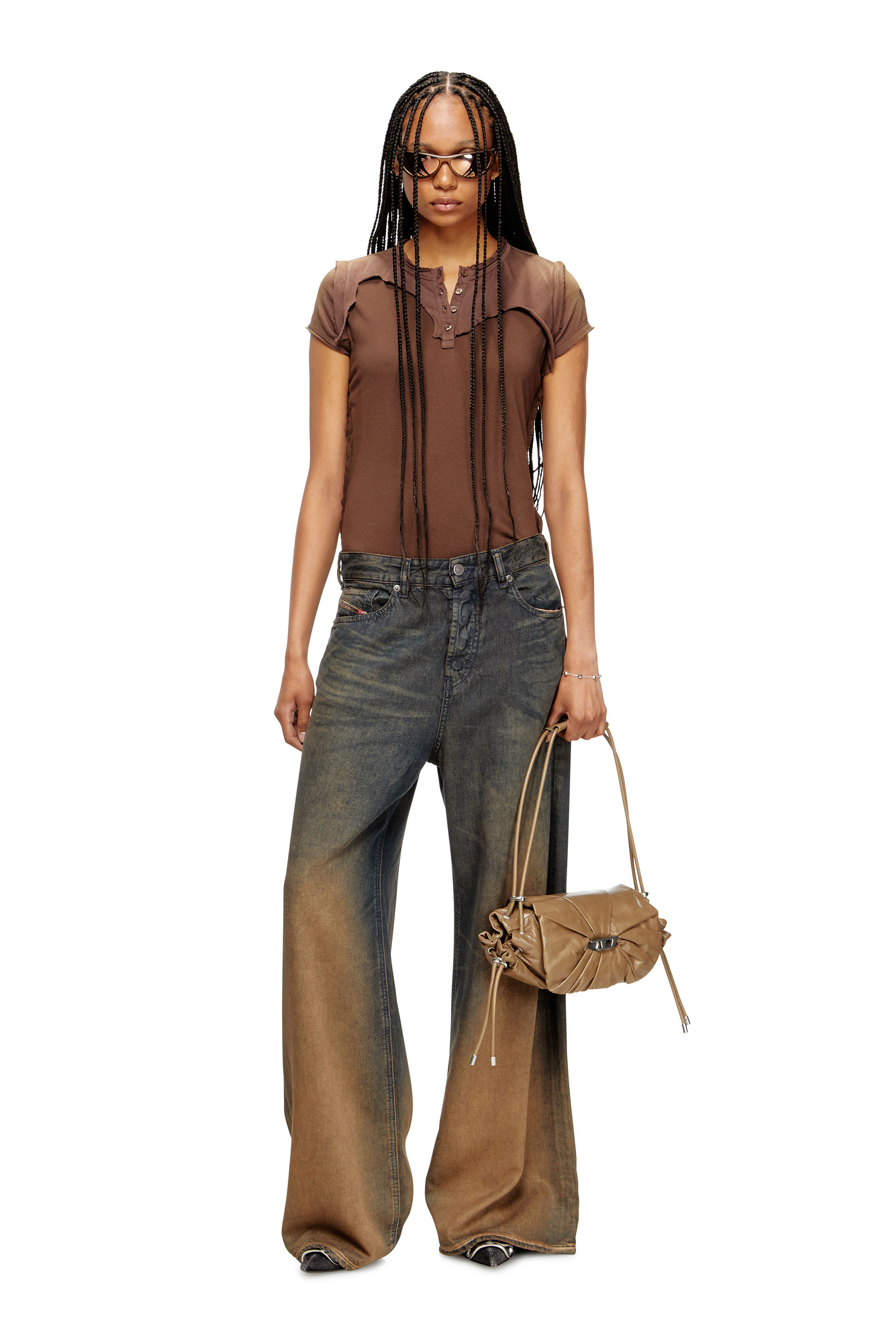 Diesel - T-UNRAWY, T-shirt Henley con effetto peel-off Donna in Marrone - 2