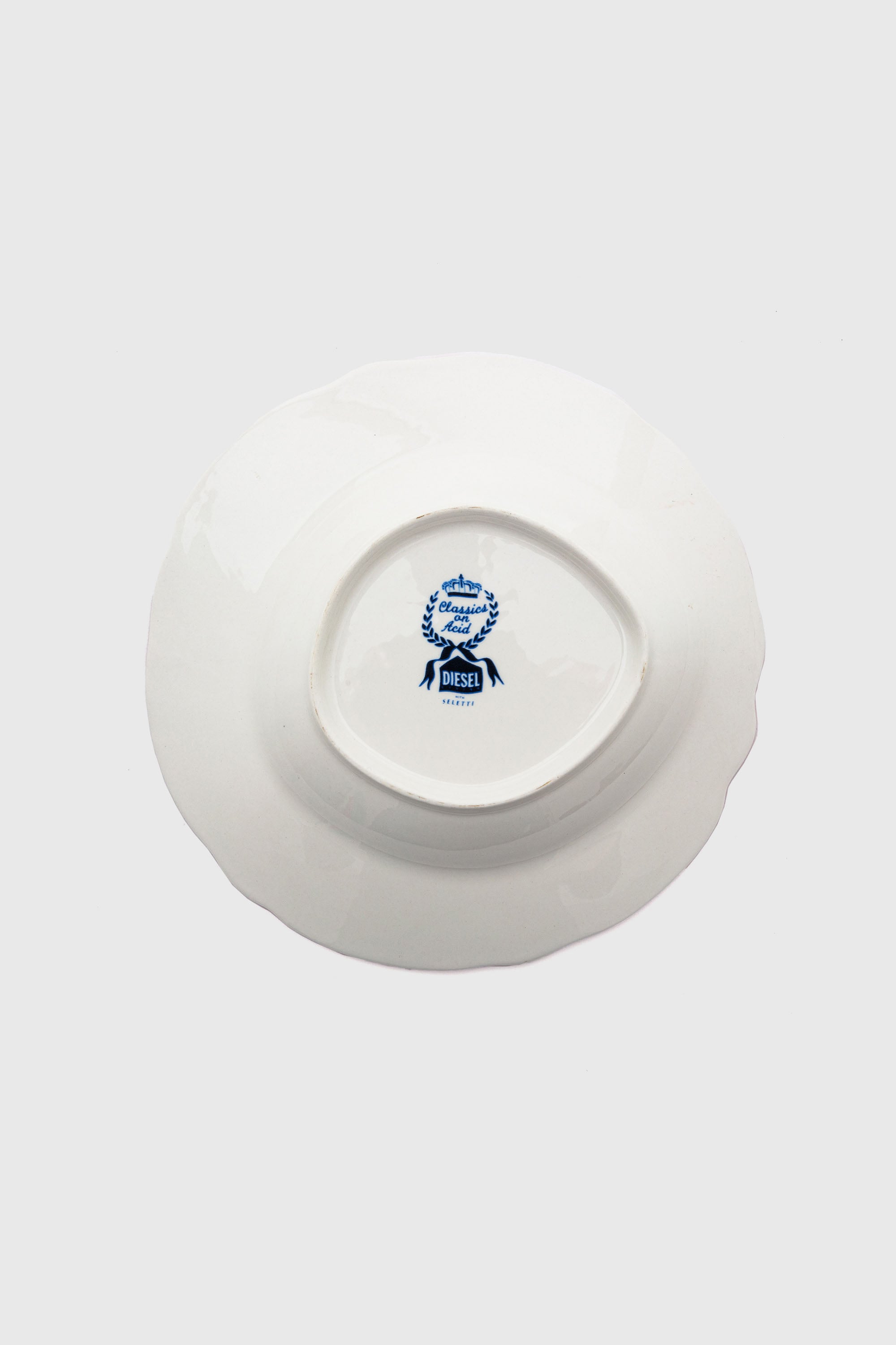 Diesel - 11220 SOUP PLATE IN PORCELAIN "CLASSIC O, Piatto fondo in porcellana Unisex in Multicolor - 2