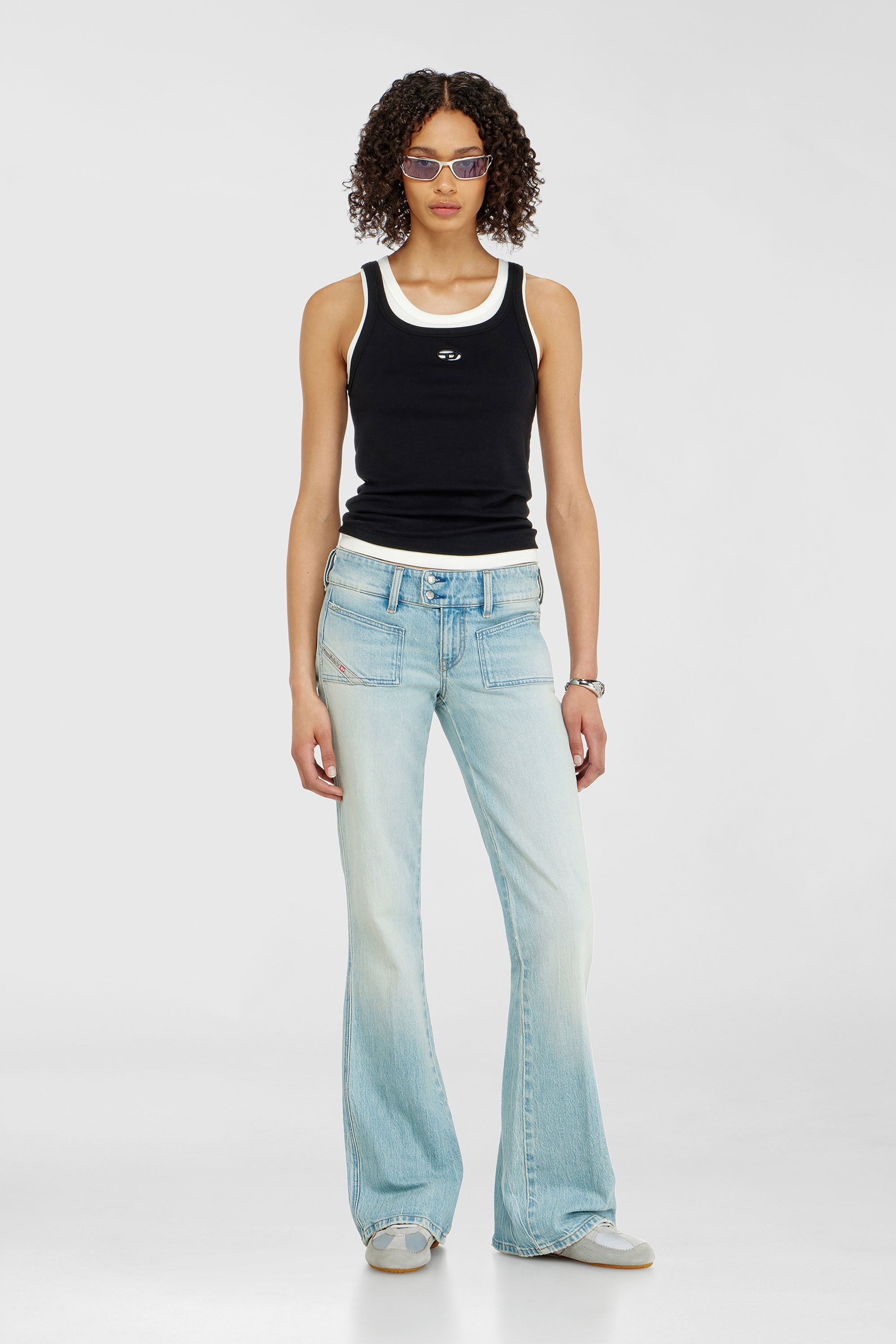 Diesel - Bootcut Jeans D-Hush 0KBBX Donna, Blu Chiaro - Image 1
