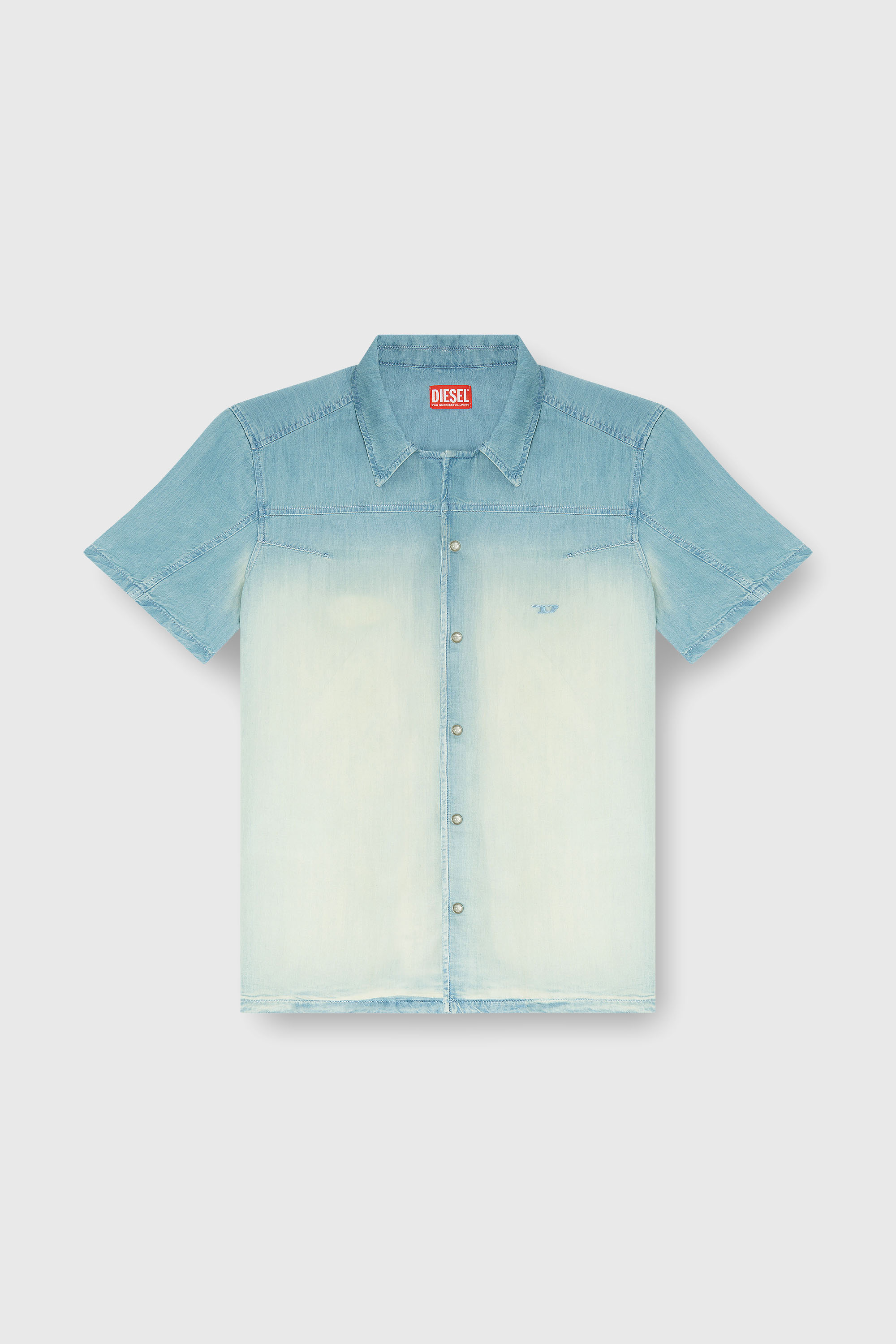 Diesel - D-CLARIVO-S, Camicia a maniche corte in denim fluido sovratinto Uomo in Blu - 2