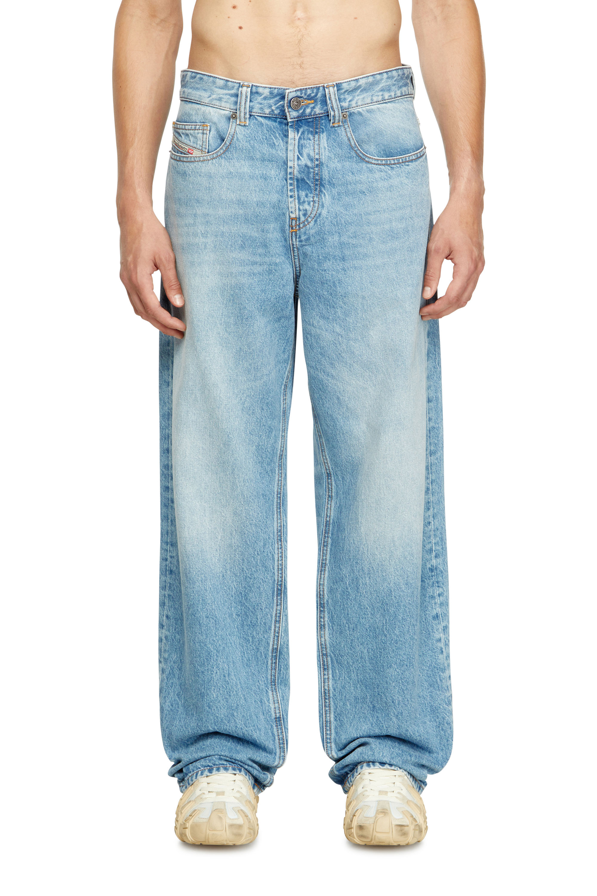 Diesel - Relaxed Jeans 2001 D-Macro 09I29 Uomo, Blu Chiaro - Image 1
