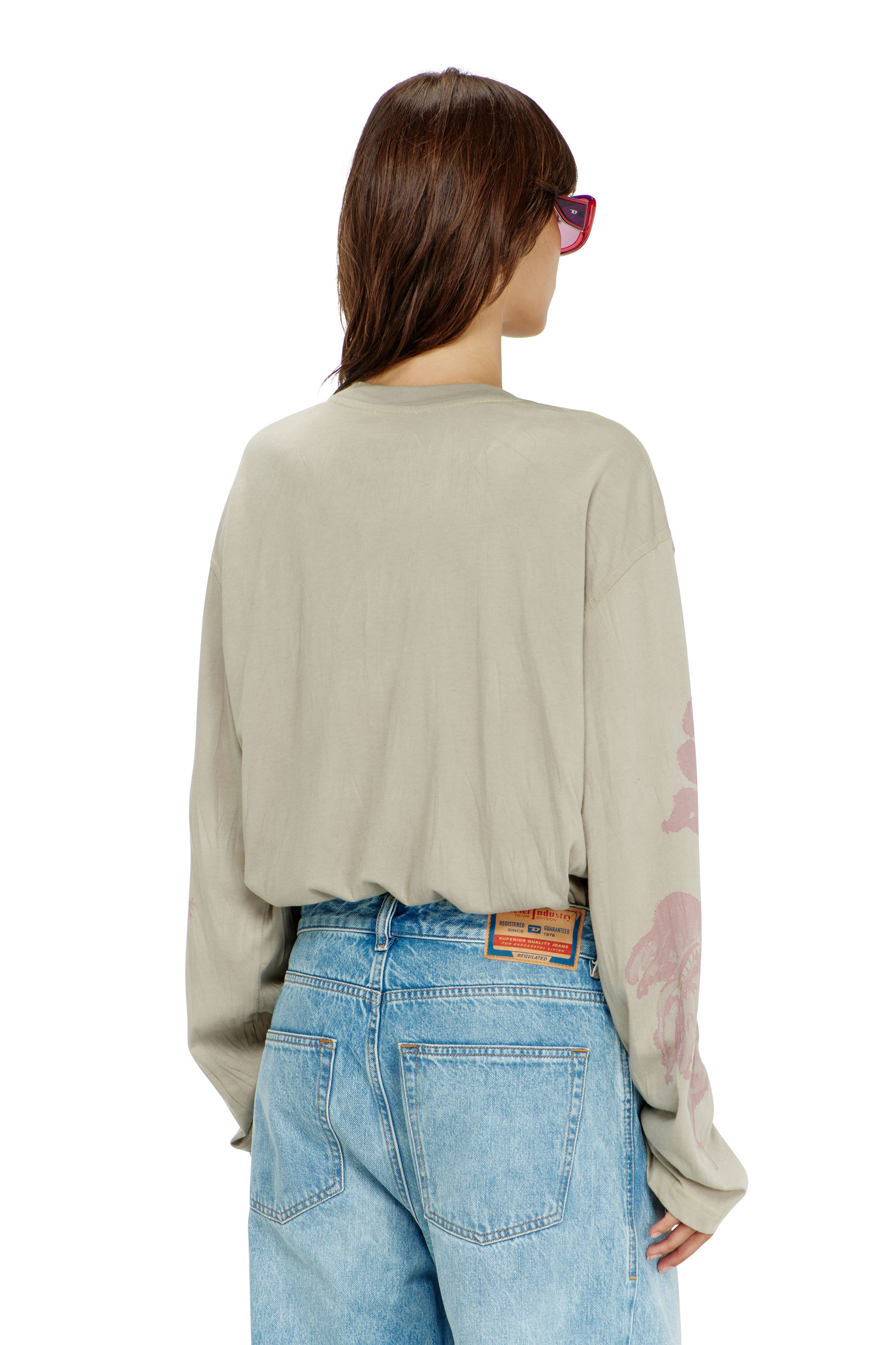 Diesel - T-HILARY-LS-AA1, T-shirt a manica lunga in cotone con stampa grafica Donna in Multicolor - 4