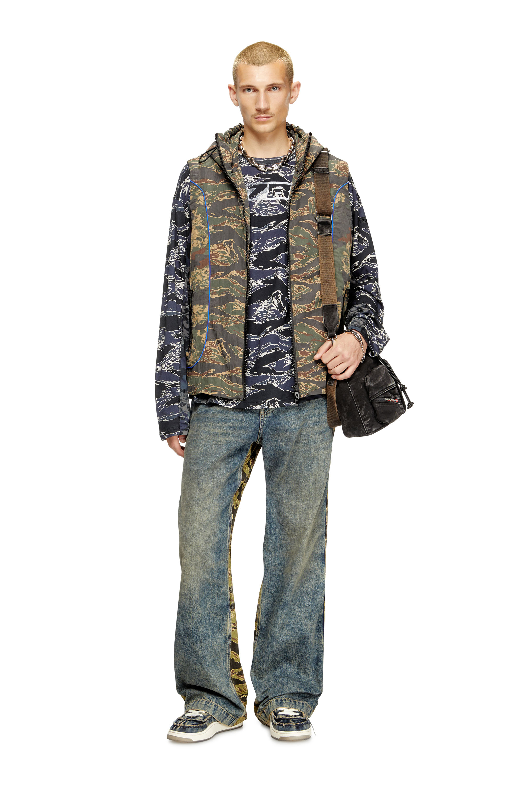 Diesel - T-BOXT-LS-CURT, T-shirt a manica lunga stampe camouflage Uomo in ToBeDefined - 3