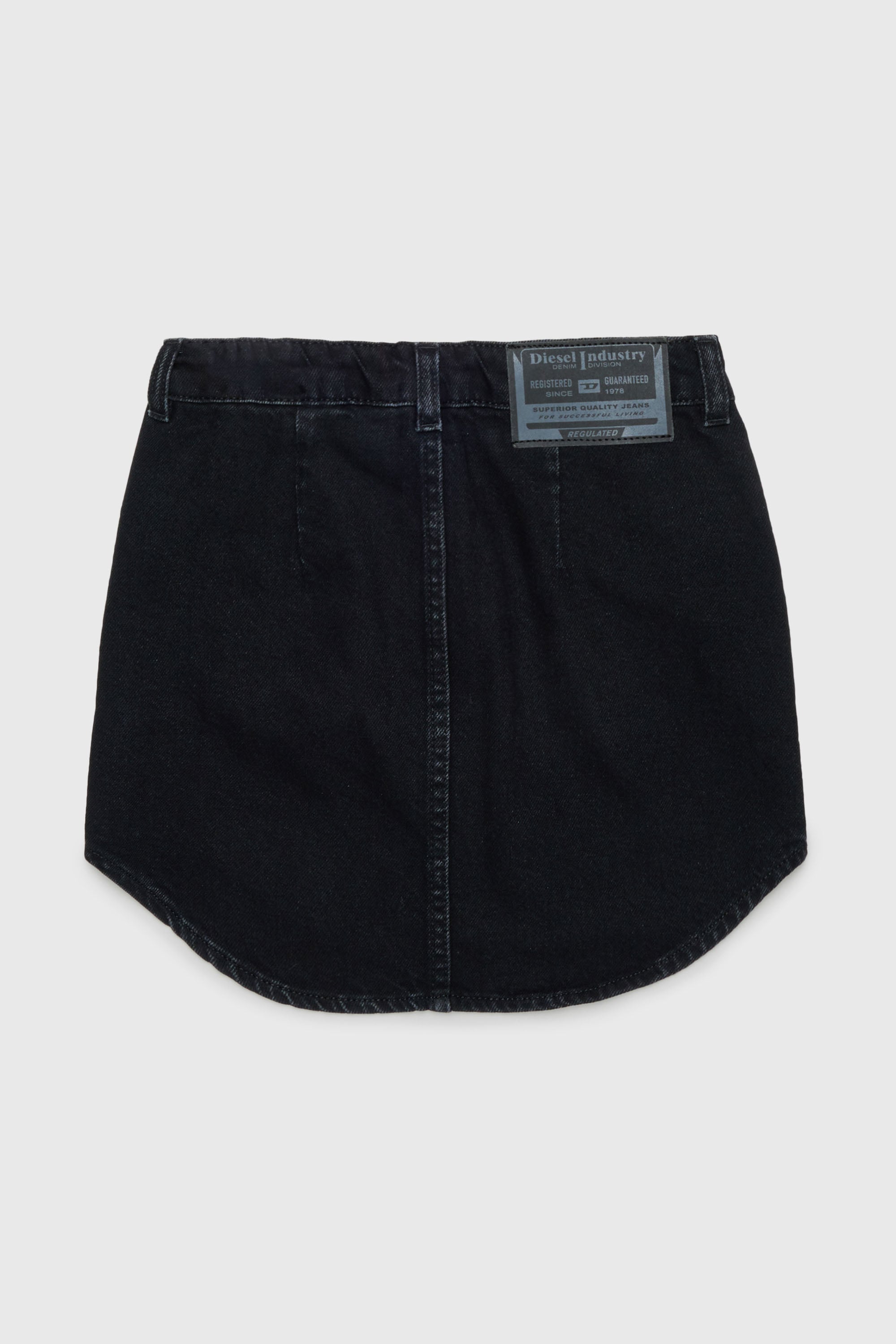 Diesel - GEARD, Minigonna in denim con orlo curvo Donna in Nero - 2