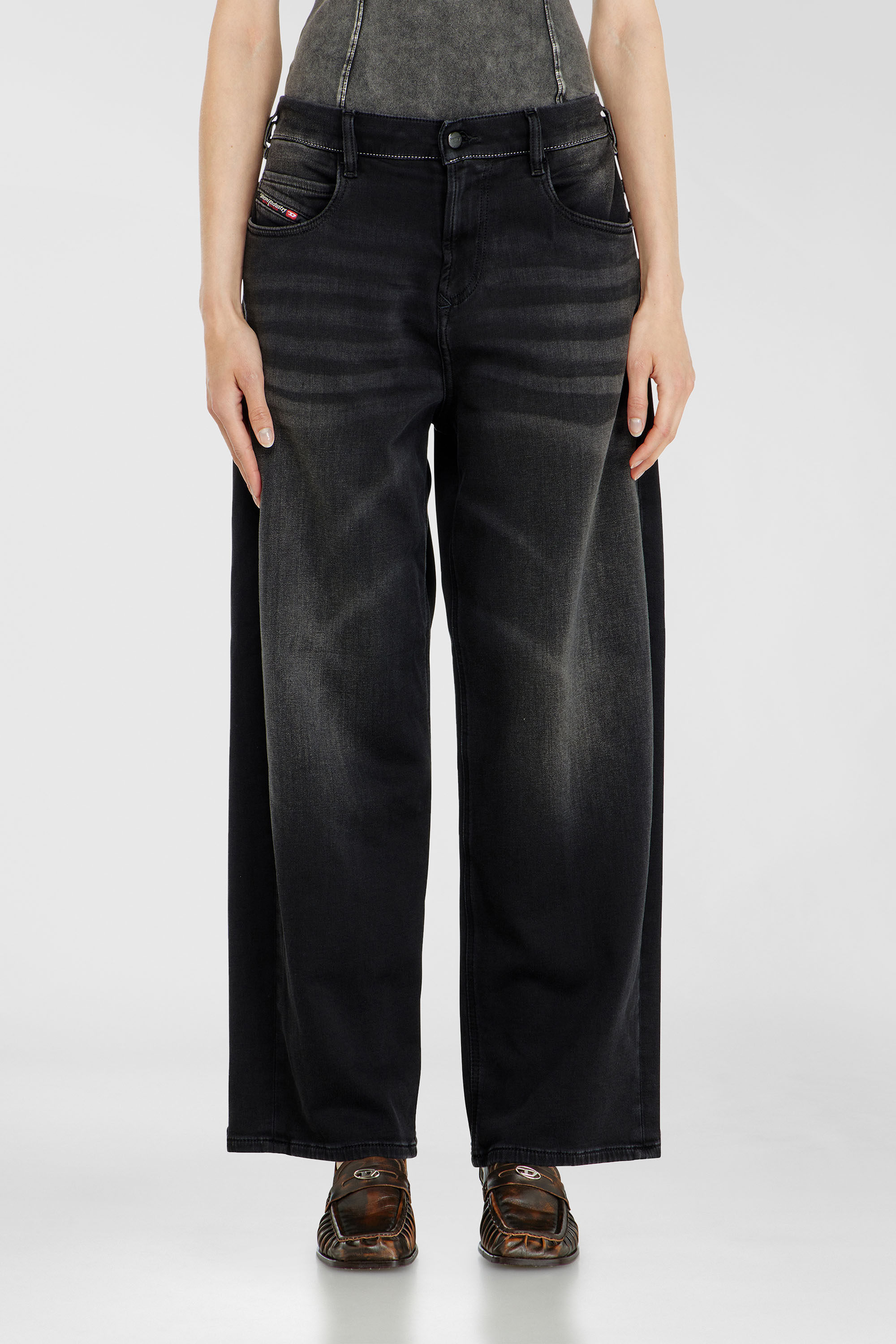 Diesel - Relaxed 2097 D-Enim-M Joggjeans&reg; 09P90 Unisex, Nero/Grigio scuro - Image 4