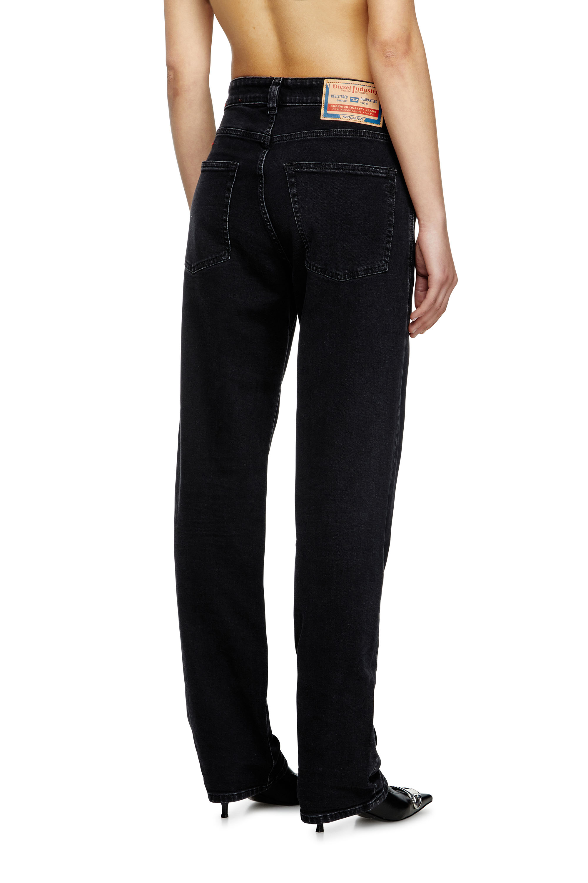 Diesel - Regular Jeans 1988 D-Ark 09M69 Donna, Nero/Grigio scuro - Image 4