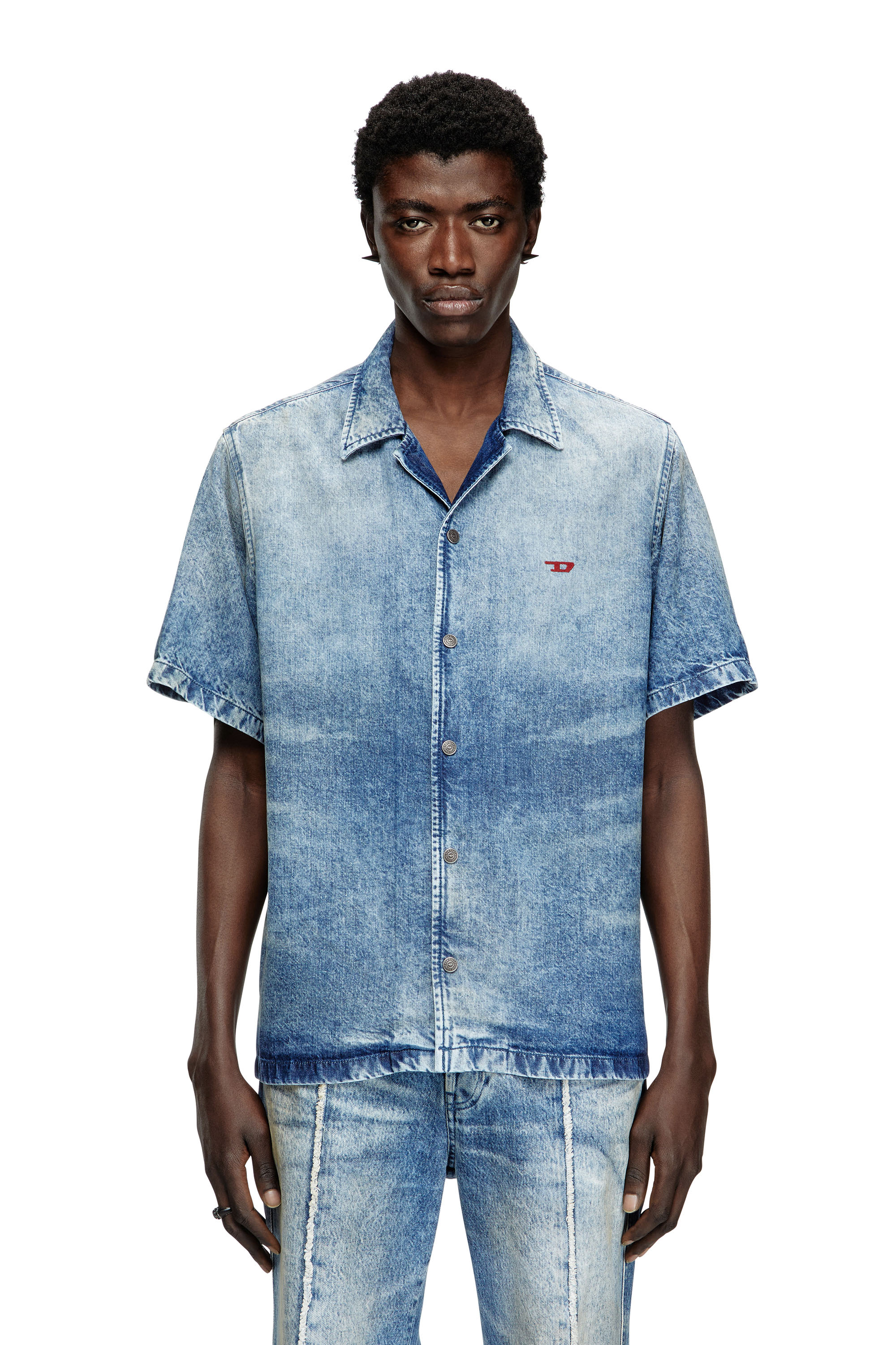 Diesel - D-NABIL-FSG, Camicia bowling in denim distressed Uomo in Blu - 1