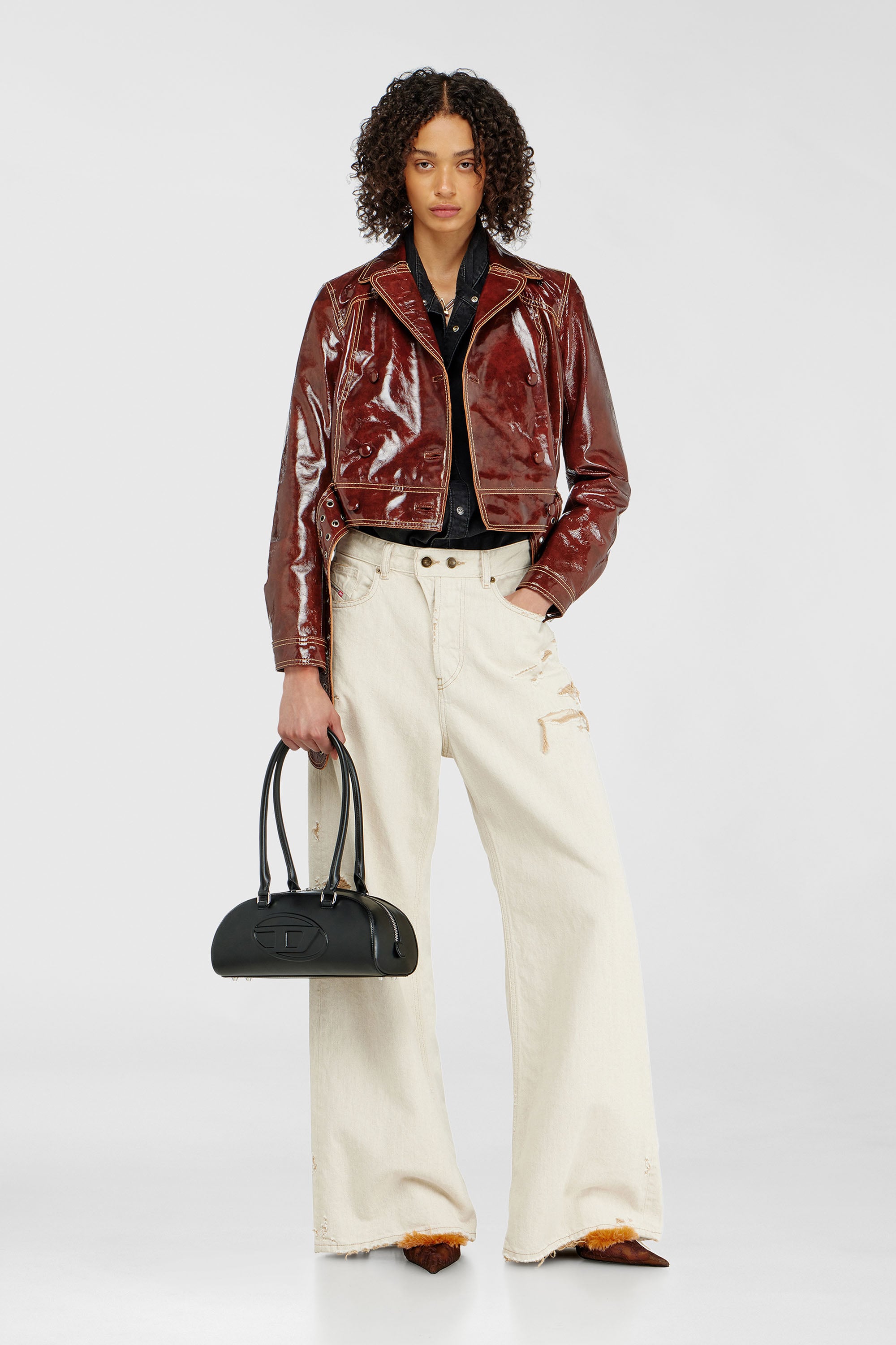 Diesel - L-EGEND, Giacca in vernice con cintura larga Donna in Rosso - 2