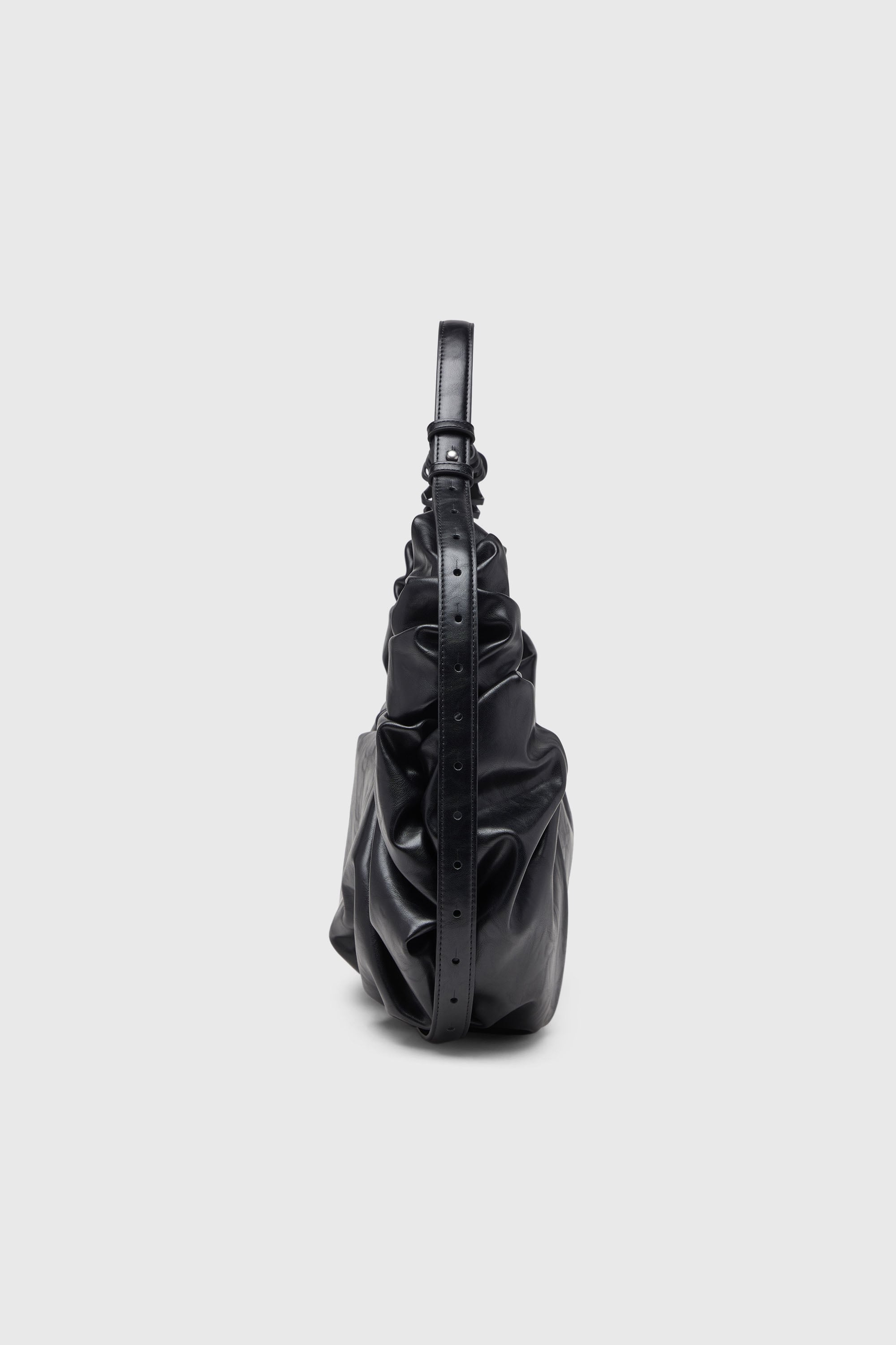 Diesel - GRAB-D HOBO L, Grab-D-Borsa hobo grande arricciata Donna in Nero - 5
