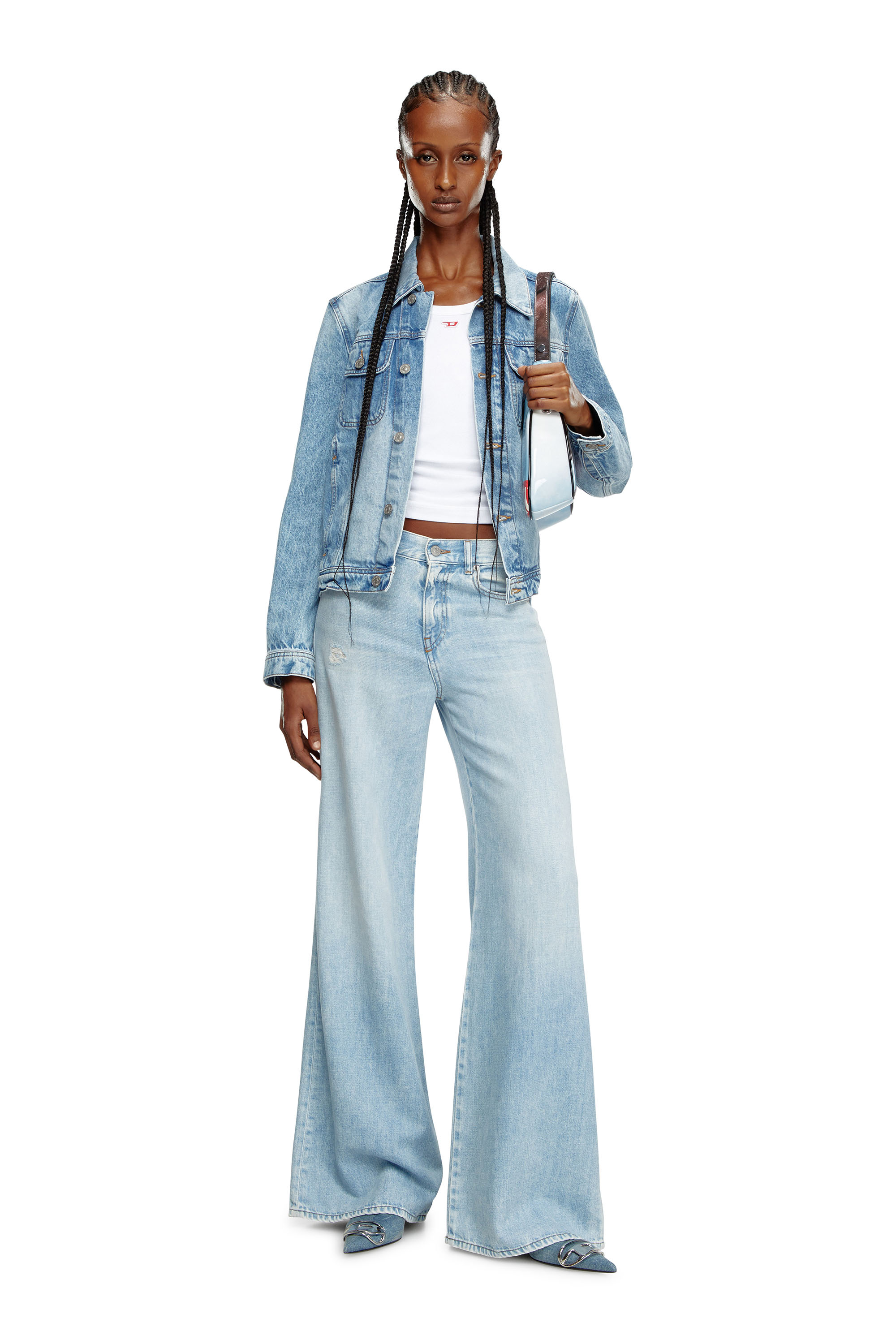 Diesel - Bootcut and Flare Jeans 1978 D-Akemi 068MQ Donna, Blu Chiaro - Image 1