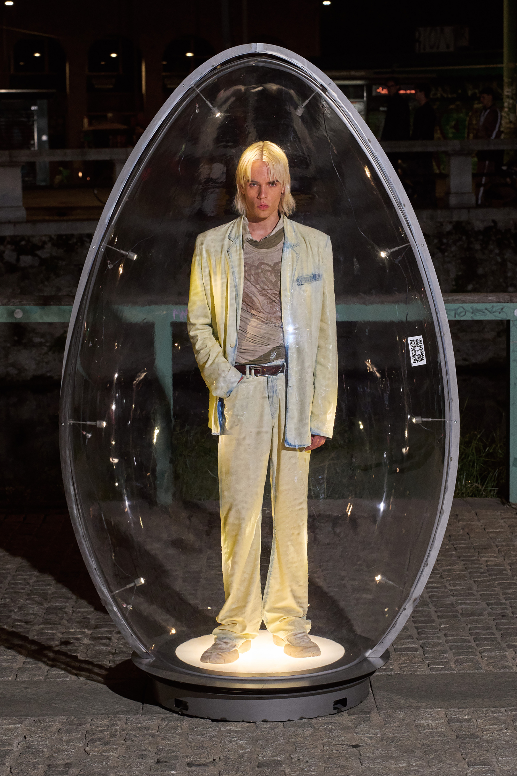 Diesel - D-NIVALE-FSI, Blazer fluido in denim bleach effetto X-Ray Uomo in ToBeDefined - 3