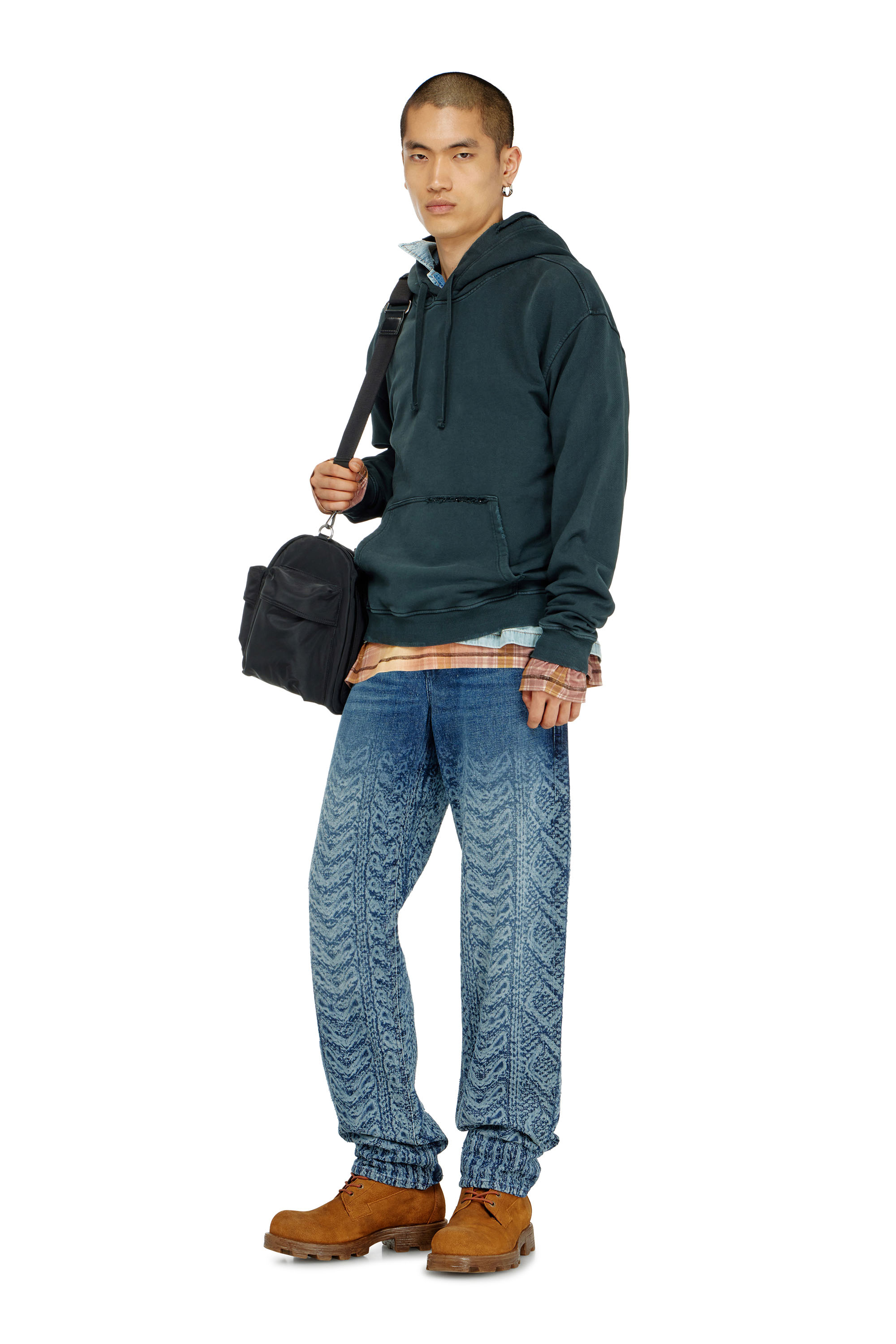 Diesel - S-NORM-HOOD-CRYSTALS, Hoodie con strappi e dettagli in cristallo Uomo in Verde - 2