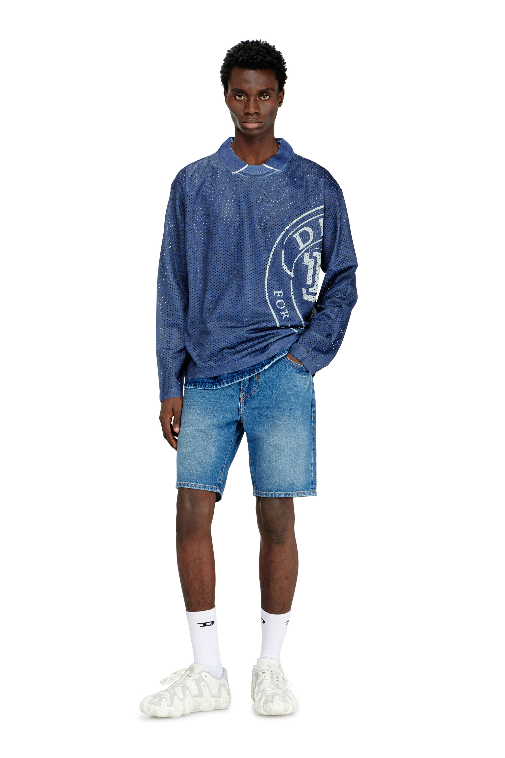Diesel - D-FIN, Shorts slim in denim lavaggio pulito Uomo in Blu - 2