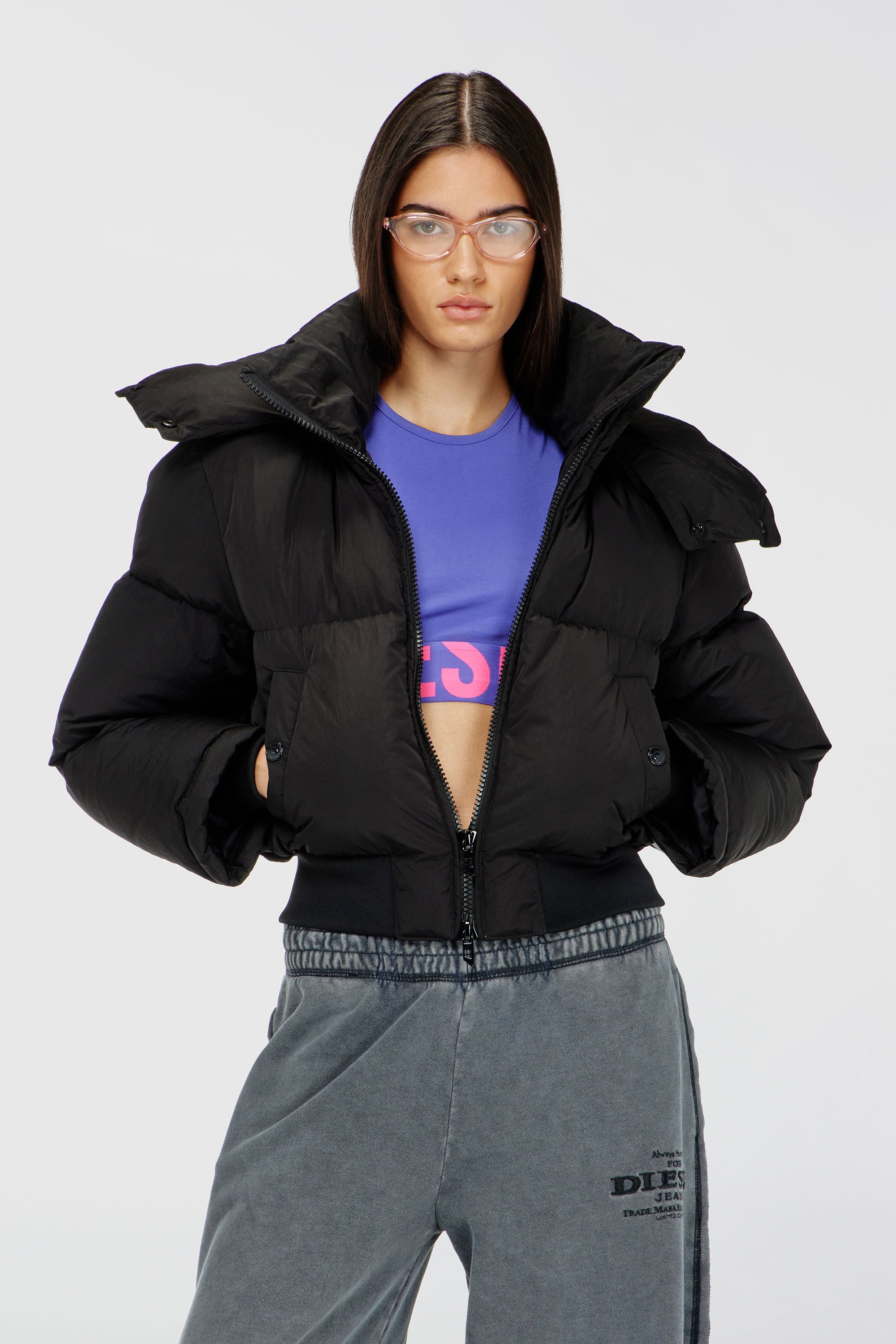 Diesel - ADA-D-POP, Crop top con logo tagliato Donna in Viola - 1