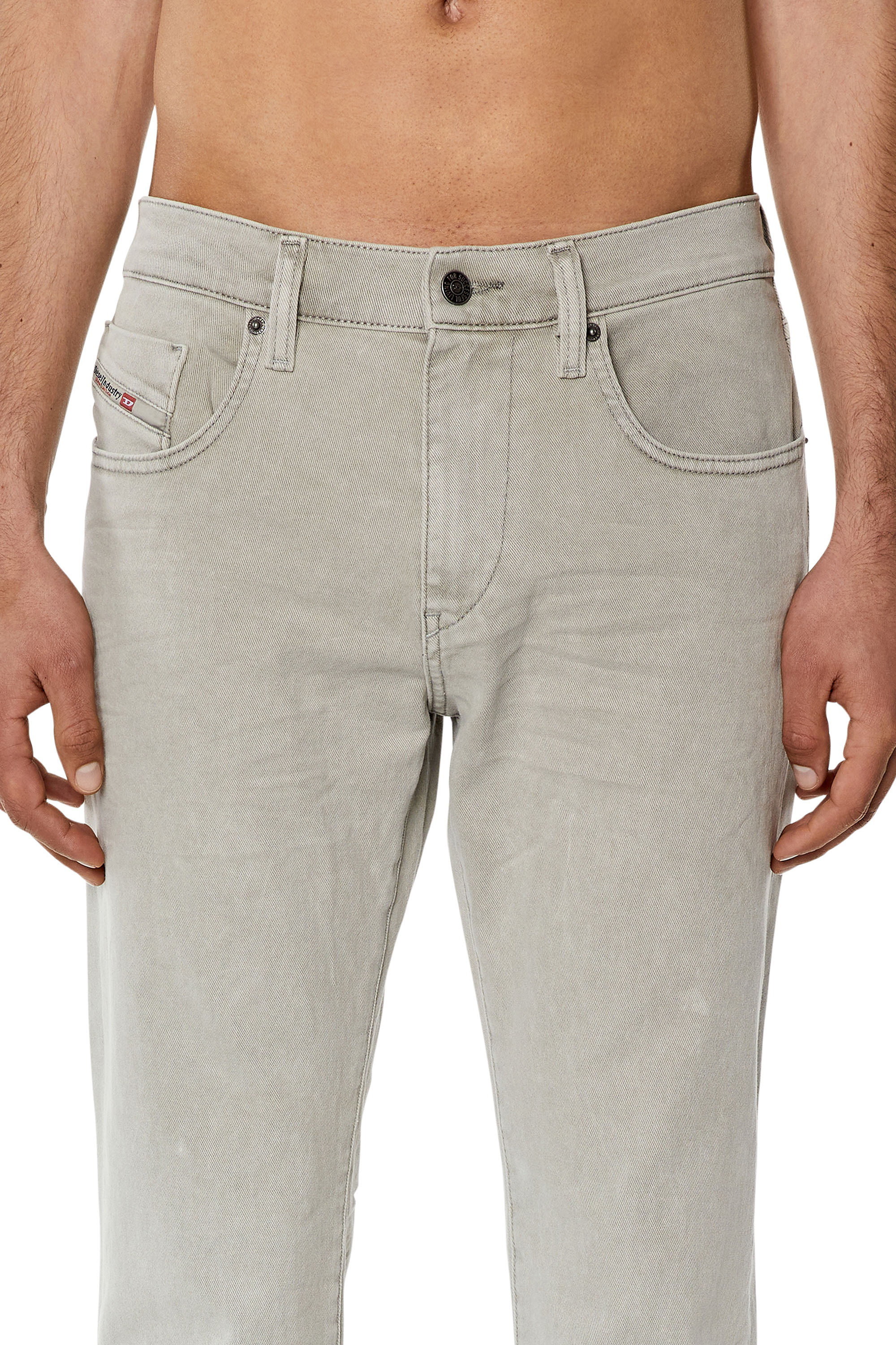 Diesel - Slim Jeans 2019 D-Strukt 0QWTY, Grigio Chiaro - Image 3