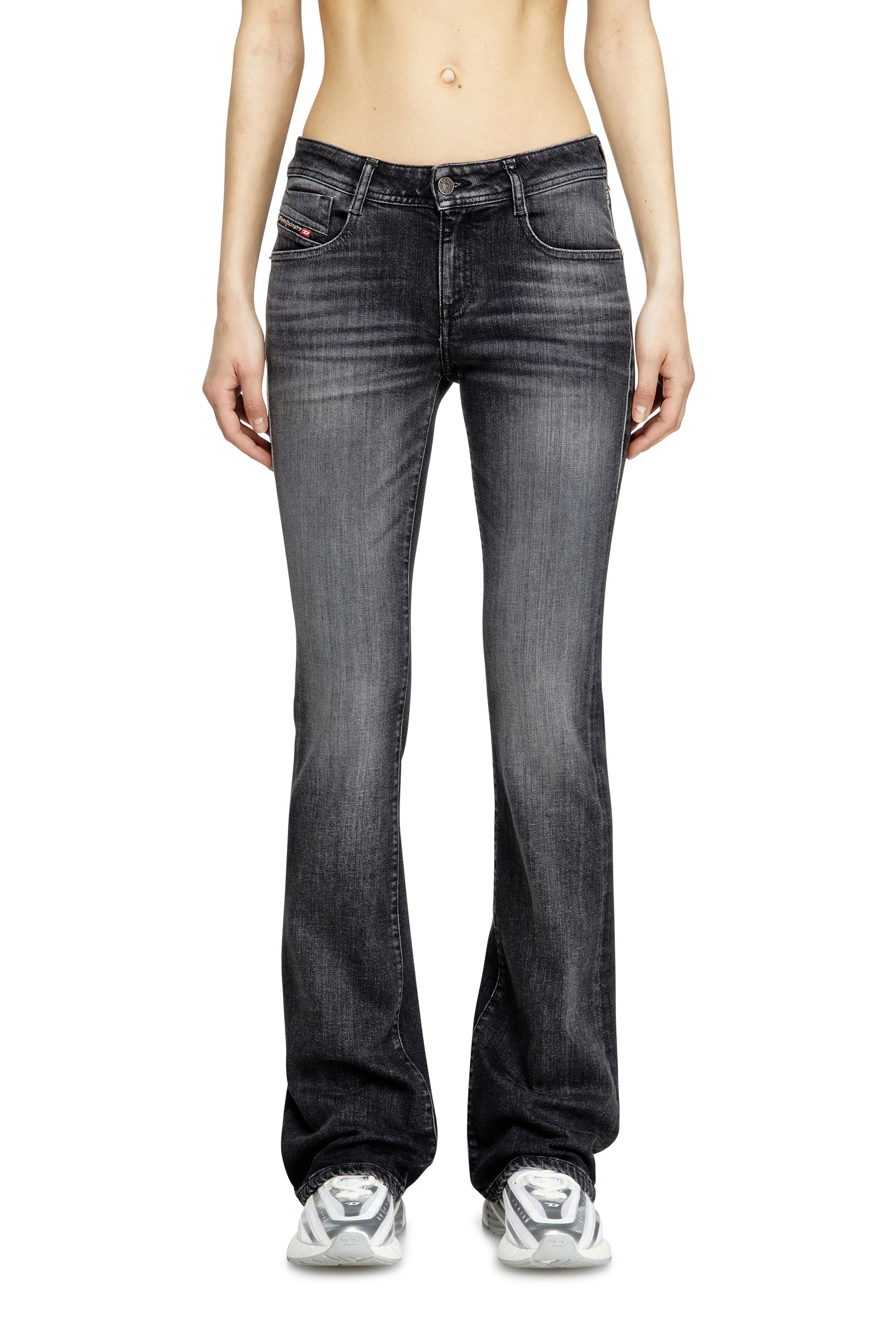 Diesel - Bootcut Jeans 1969 D-Ebbey 09L98 Donna, Nero/Grigio scuro - Image 1