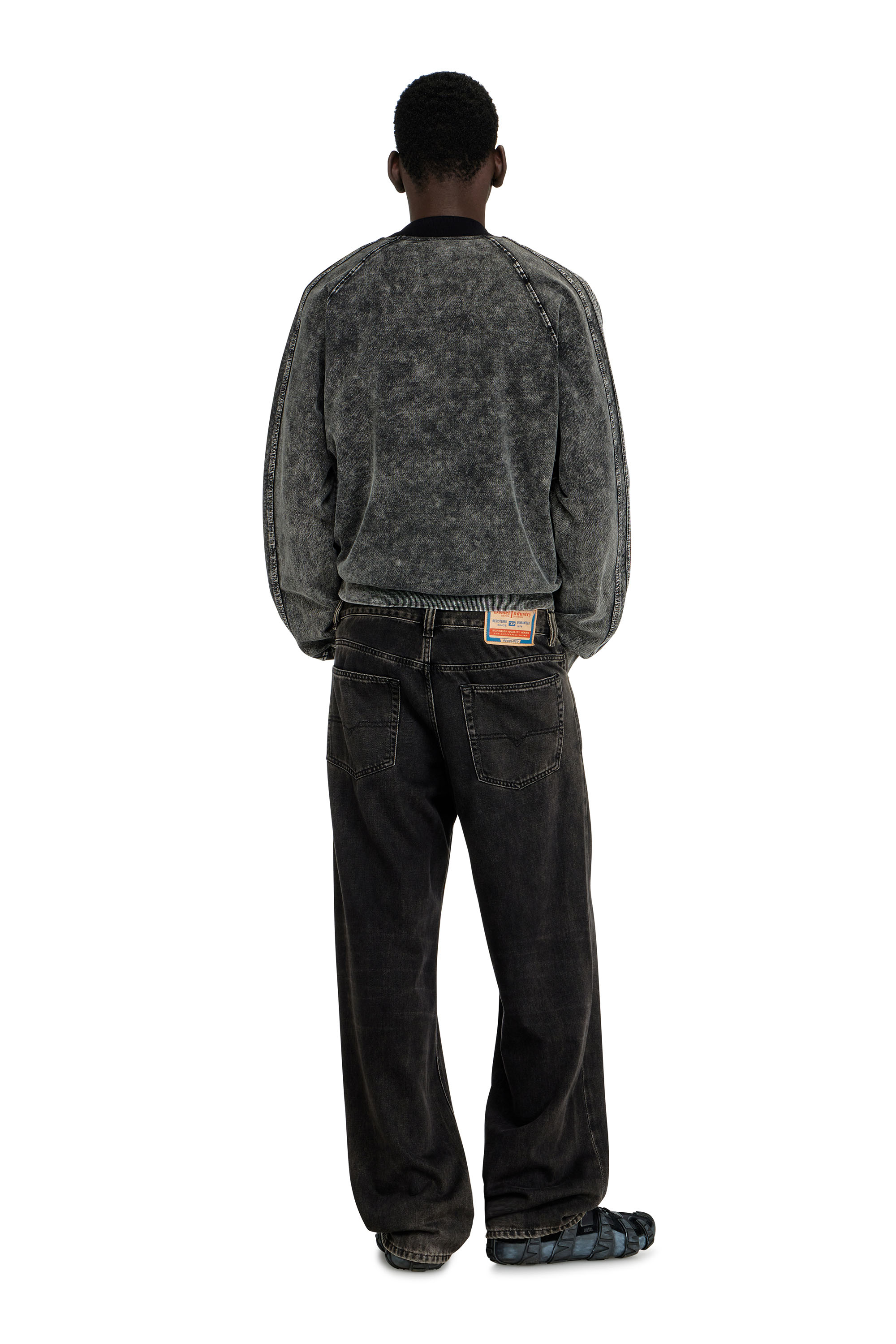 Diesel - Relaxed Jeans 2001 D-Macro 09I35 Uomo, Nero/Grigio scuro - Image 3