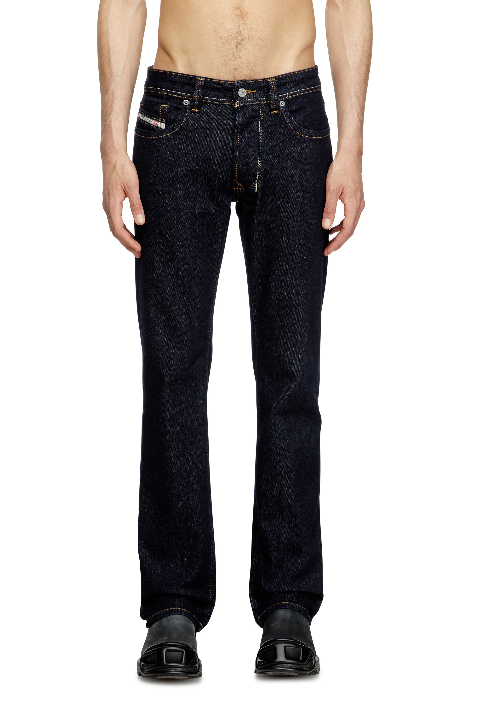 Diesel - Regular Jeans 1985 Larkee 0DBEJ Uomo, Blu Scuro - Image 1