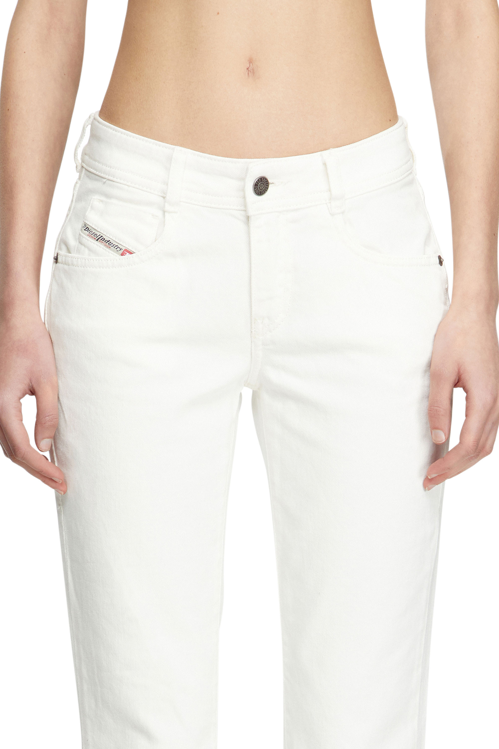 Diesel - Bootcut Jeans 1969 D-Ebbey 09D63 Donna, Bianco - Image 5