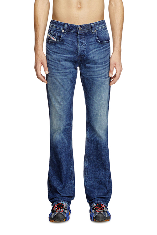 Jeans bootcut uomo significato discount